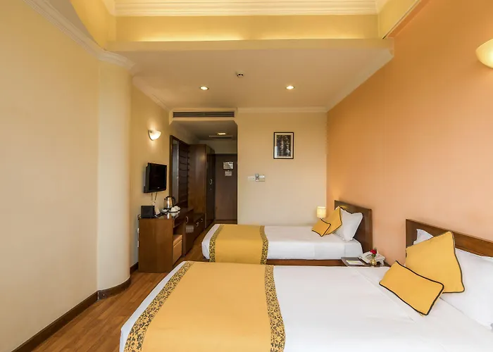 Hotel Airport - Near Pashupatinath Temple 4*