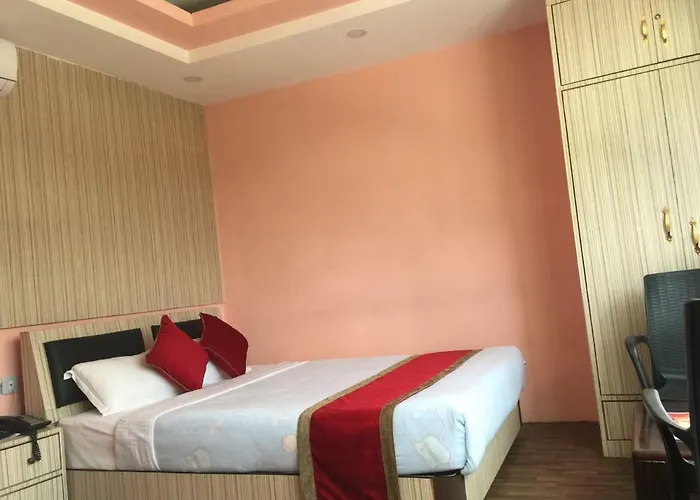 Airport - Near Pashupatinath Temple Hotel 4*